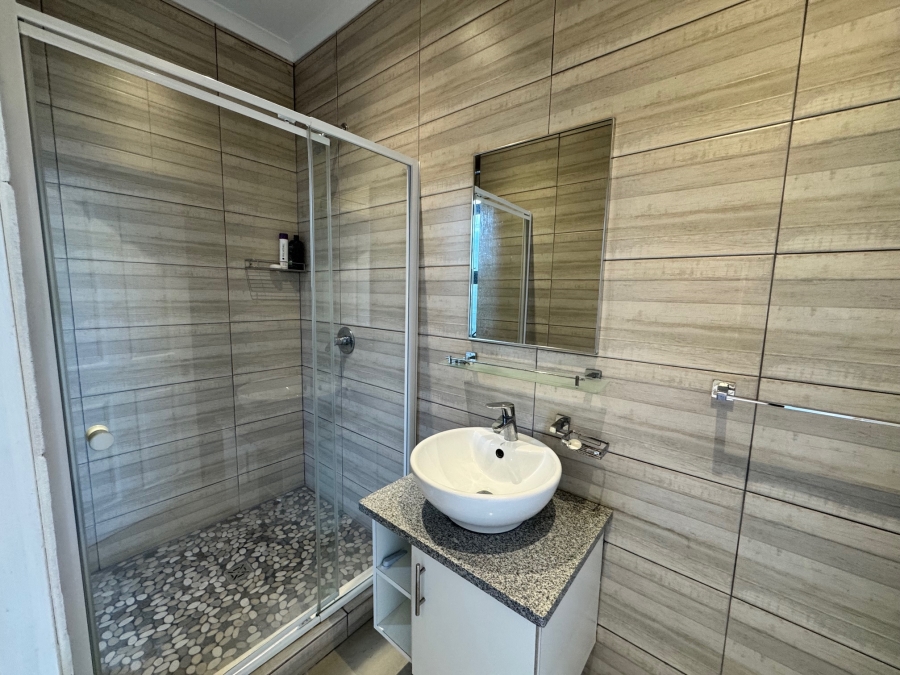 To Let 3 Bedroom Property for Rent in Stilbaai Oos Western Cape